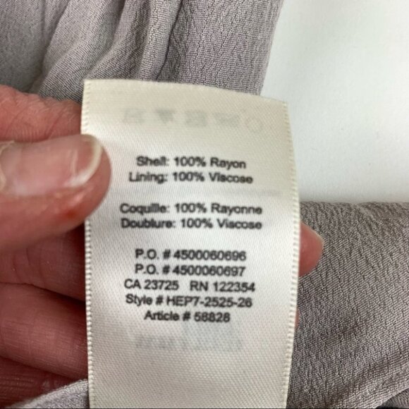 Aritzia Wilfred  Free Grey Short Sleeve Scoop Neck T-shirt - Picture 5 of 8